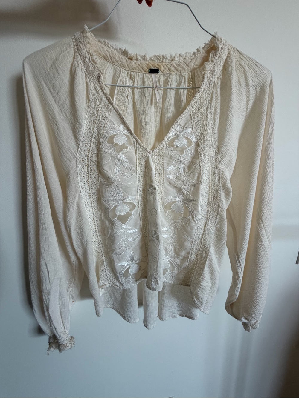 Boho Embroidered V-Neck Long Sleeve Top - Cream size XS/Small